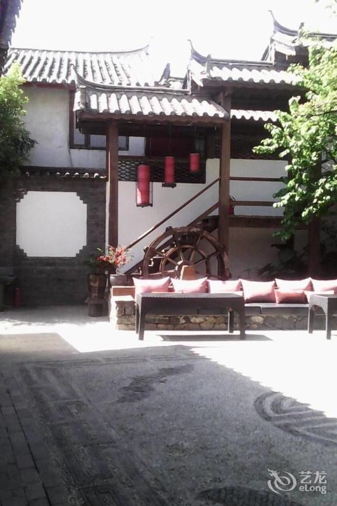 Lijiang Merry Inn Εξωτερικό φωτογραφία